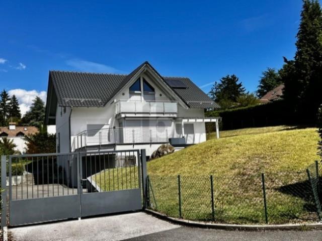 Einfamilienhaus mieten in Prangins, Waadt