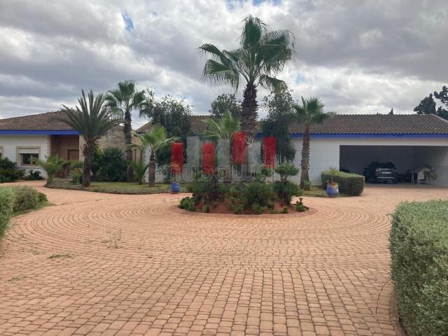 Villa vente à Bouskoura, Gharb-Chrarda-Beni Hssen