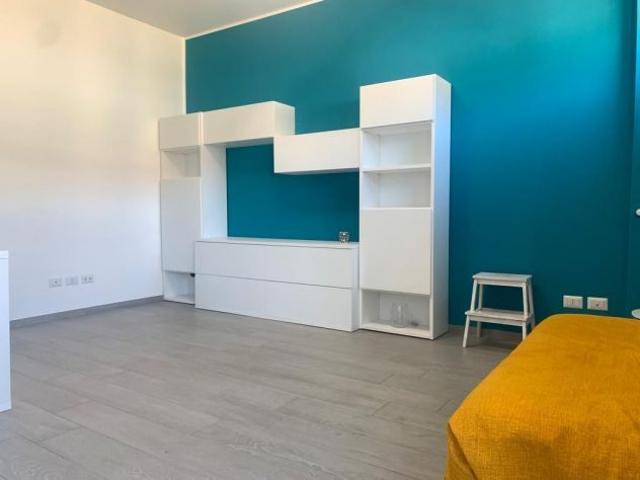 Monolocale in affitto a Milano, Lombardia