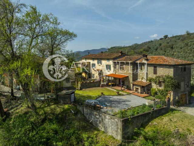 Casa in vendita a Bagni Di Lucca Ponte, Toscana