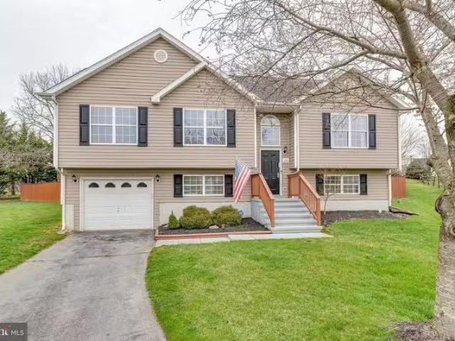 House for rent in Charles Town