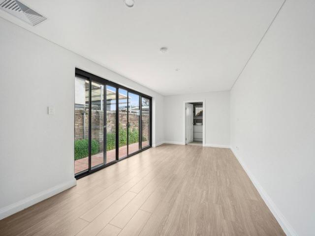 Apartment for rent in Redfern, Sydney