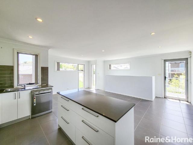 Townhouse for rent in Canberra, Gungahlin