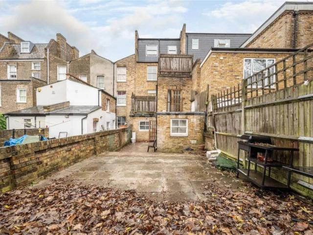 Apartment for rent in Archway, Greater London