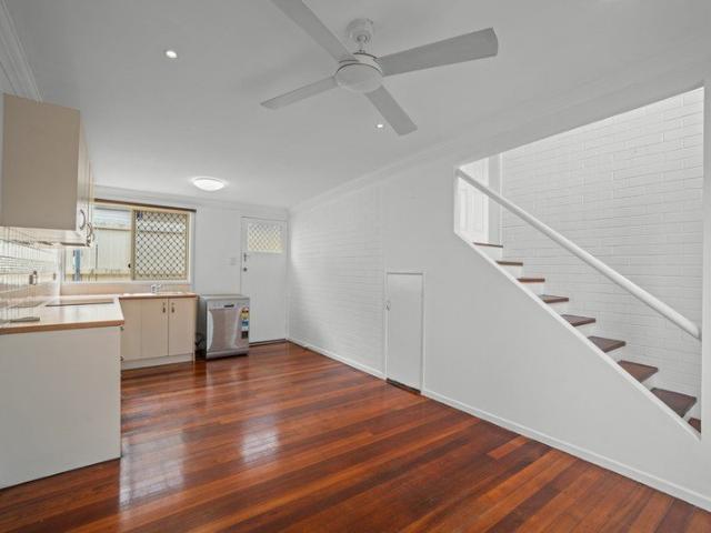 Townhouse for sale in Toombul, Queensland
