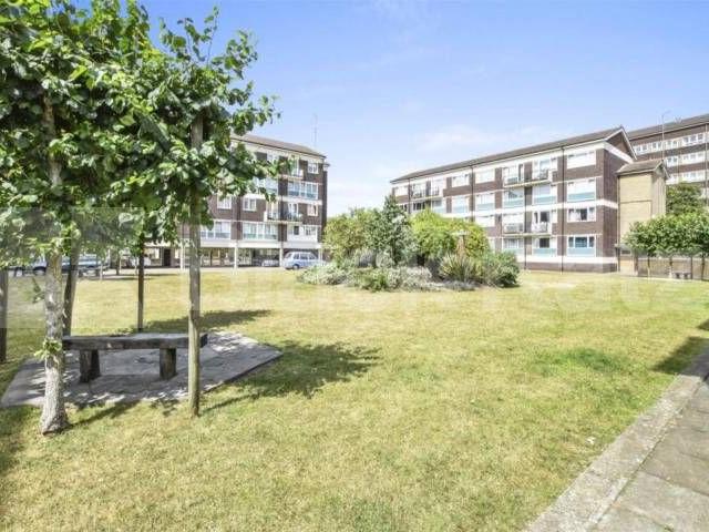Apartment for rent in Bromley-by-Bow, Bow