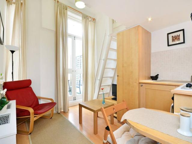 Studio for rent in West Kensington, Greater London