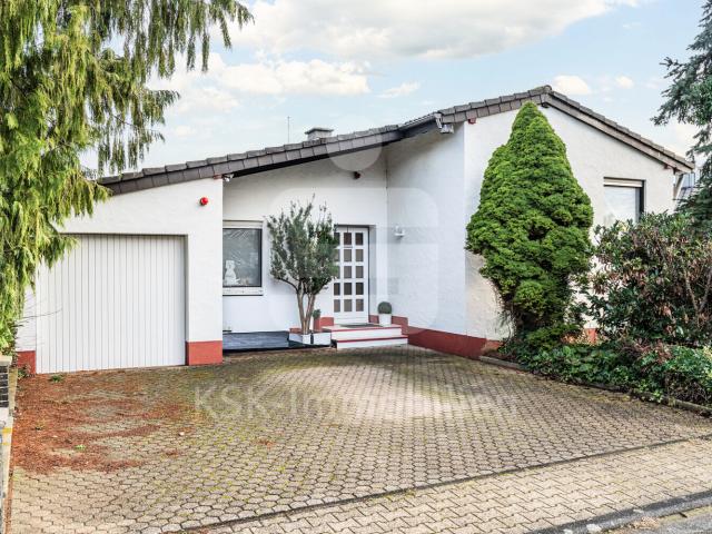 Villa kaufen in Manheim, Kerpen