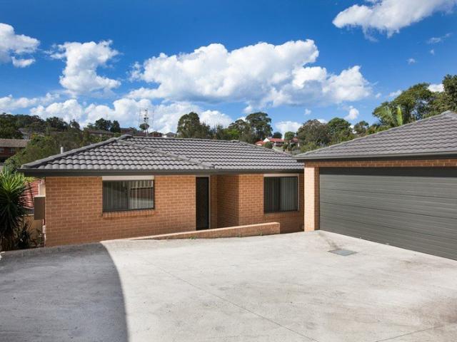 Villa for rent in Coniston, Wollongong City Council