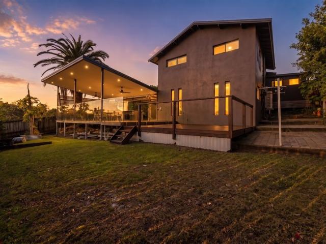House for sale in Ashmore, Gold Coast City