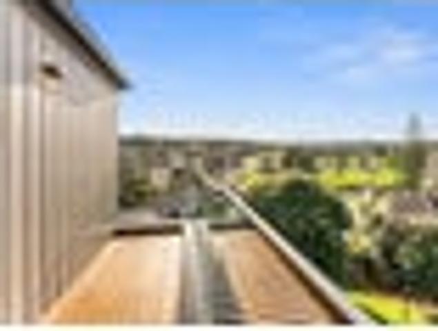 Townhouse for sale in Whangaparaoa, Oroua County