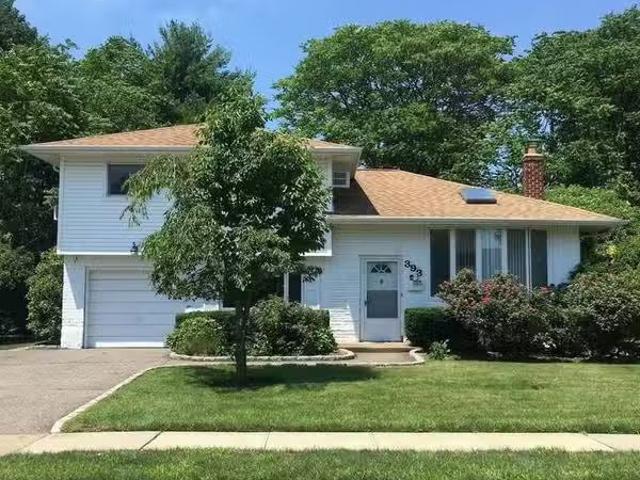 House for rent in Hicksville