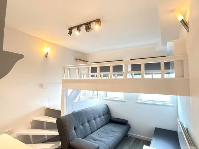 Studio for rent in Maryland, Greater London