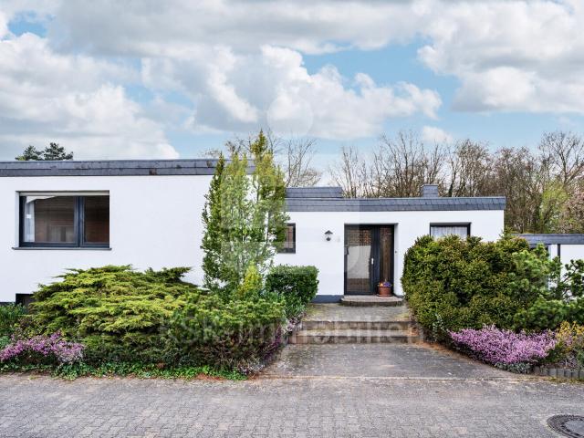 Bungalow kaufen in Stommeln, Pulheim