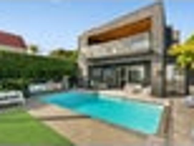 House for sale in Awhitu
