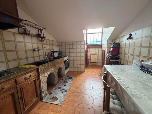 Appartamento in affitto a San Venanzo, Spoleto