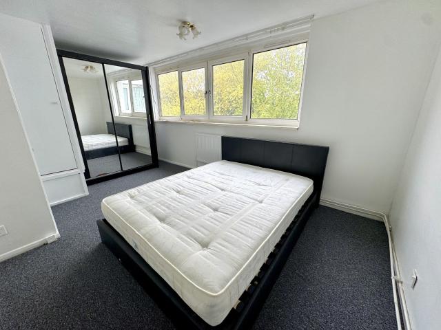 Apartment for rent in London Borough of Hounslow, Greater London