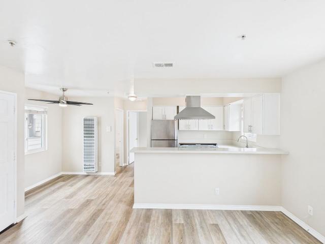Apartment for rent in Oceanside, California