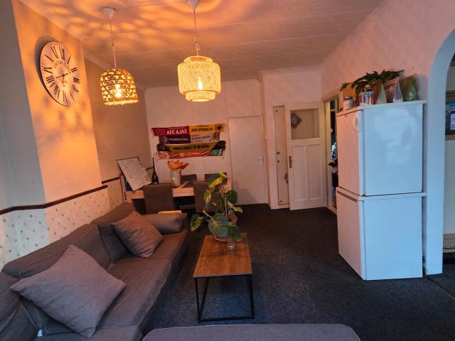 Studio te huur in Nieuwland, Schiedam