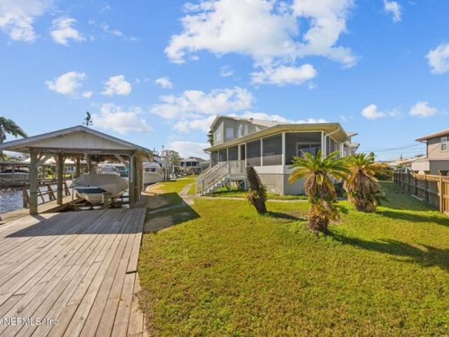 House for sale in Welaka
