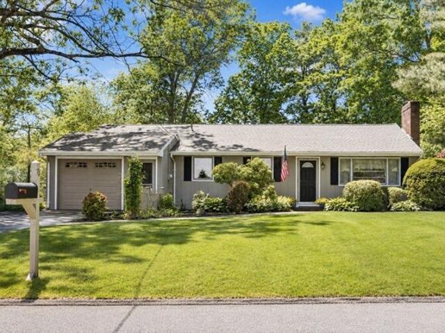 House for sale in Whitman, Massachusetts