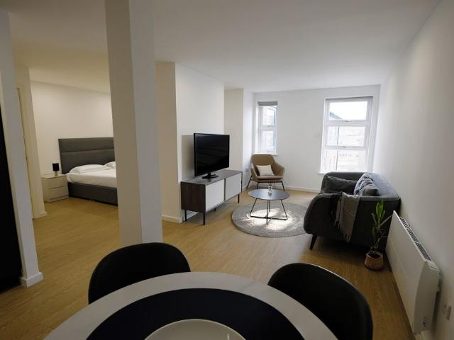 Studio for rent in The Haulgh, Lee Bank