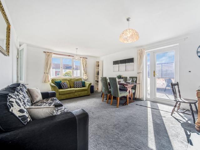 Apartment for rent in Town Furze, The Slade