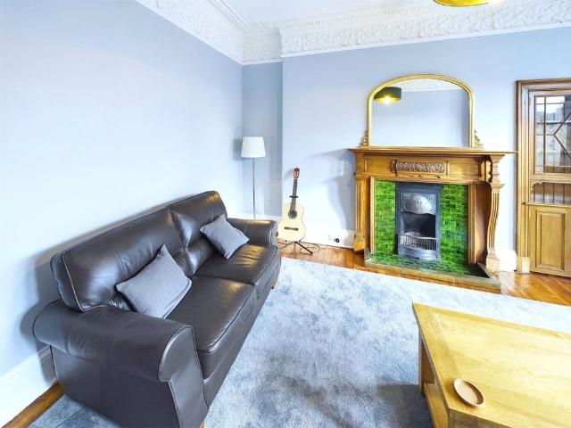 Apartment for rent in Marchmont, Scotland