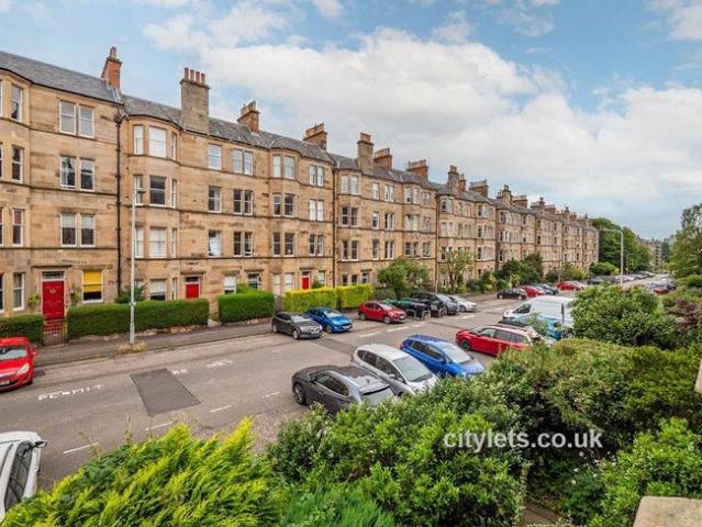 Flat for rent in Marchmont, Scotland