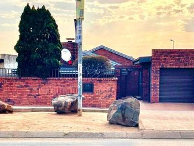 House for rent in Soweto, Gauteng