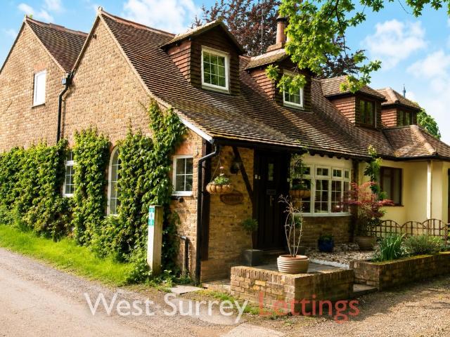 House for rent in Row Town, Surrey