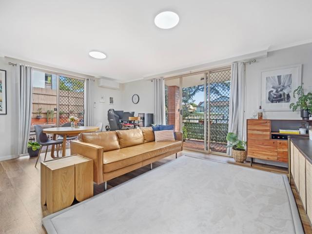 Apartment for sale in Marsfield