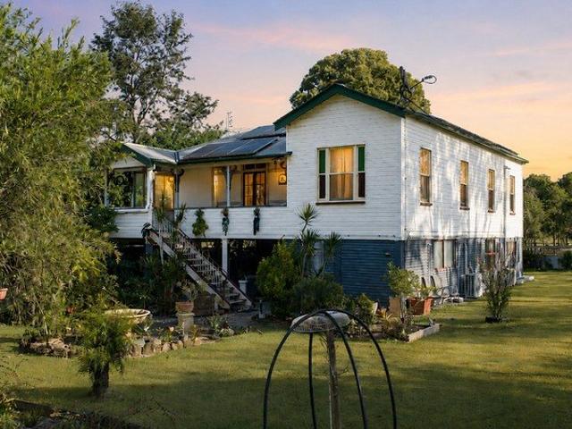 House for sale in Lockyer Waters, Queensland