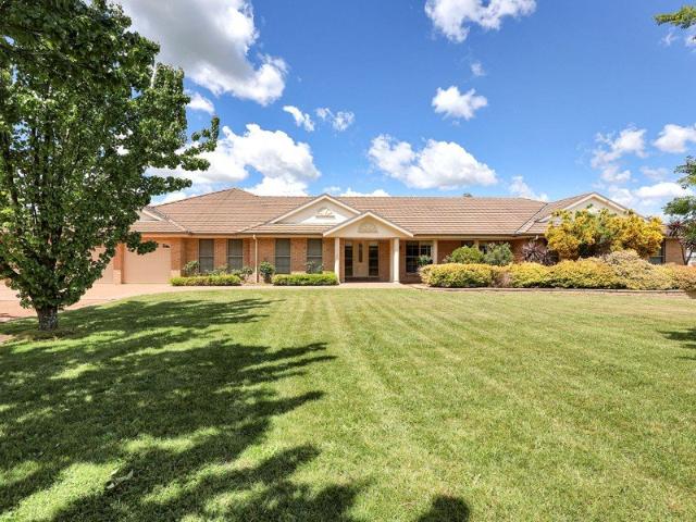 House for sale in Fairfax Estate, Moss Vale