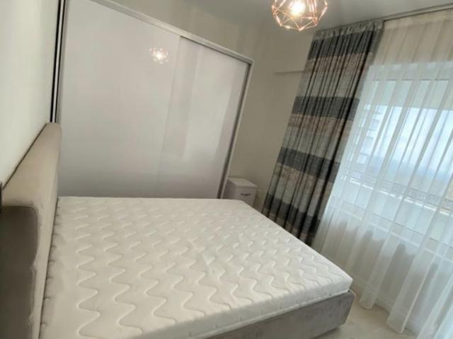Apartament închirieri