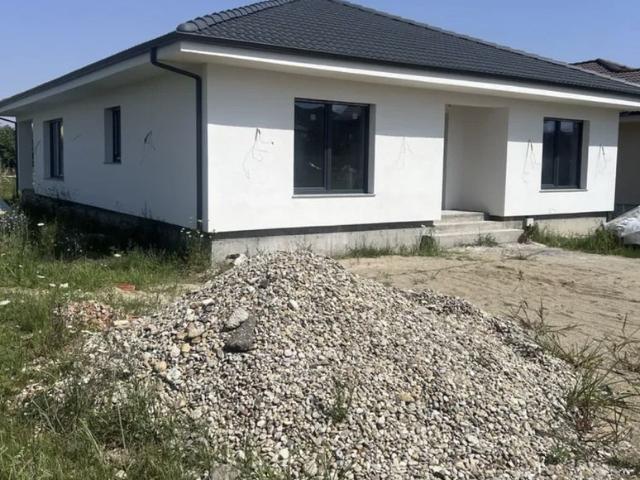 Casă vânzări