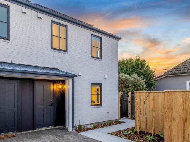 House for rent in Chaslands, Canterbury