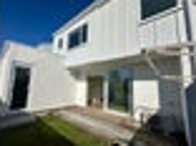 Townhouse for rent in Spreydon, Canterbury