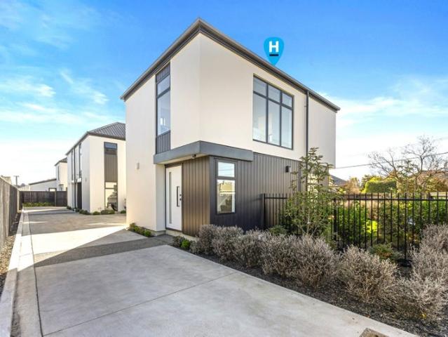 Apartment for rent in Chaslands, Canterbury