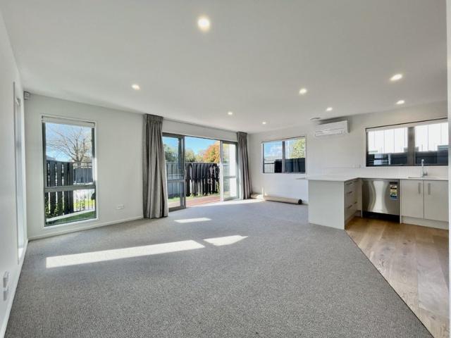 House for rent in Chaslands, Canterbury