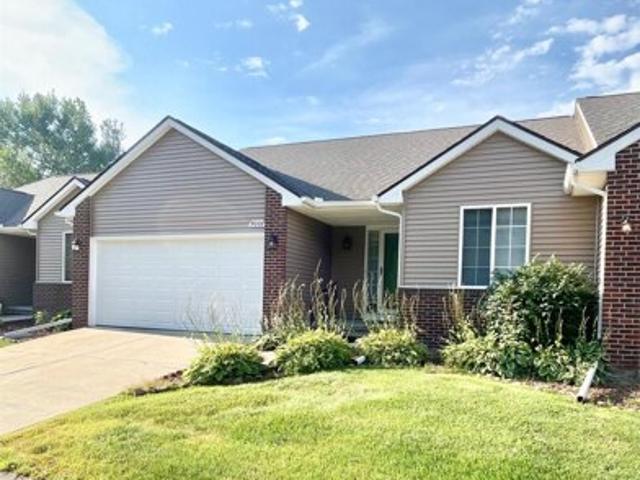 Condo for sale in Davison