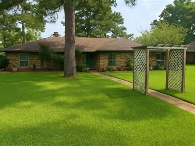 House for sale in Pineville, Louisiana