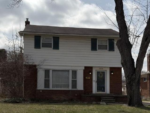 House for sale in Fraser, Michigan