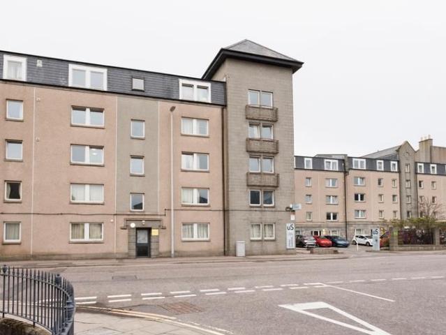 Studio for rent in Ballindoch, Scotland