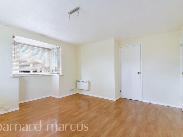 Apartment for rent in London Borough of Merton, Greater London