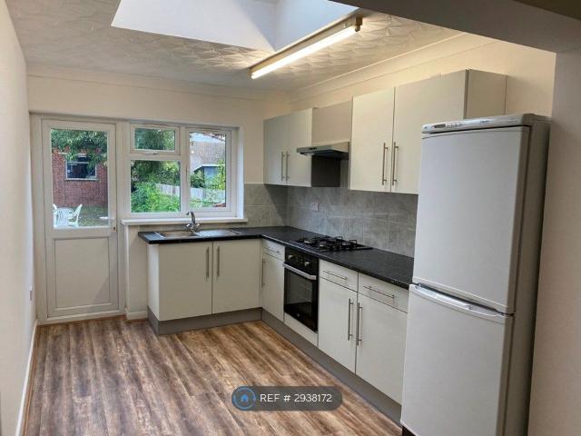 Apartment for rent in London Borough of Hounslow, Osterley