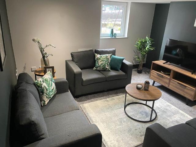 House for rent in Hyde Park, West Yorkshire