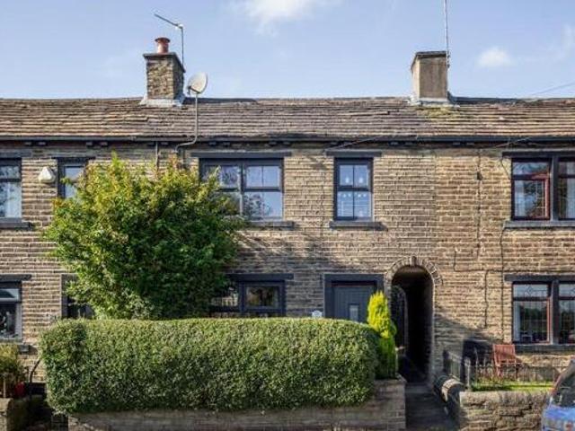 House for sale in Halifax, West Yorkshire