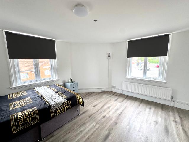 Studio for rent in King’s Hill, Wednesbury