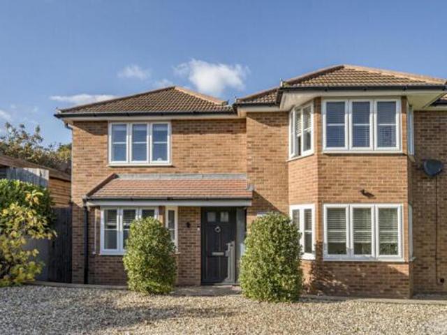 House for sale in Upper Hale, Fole